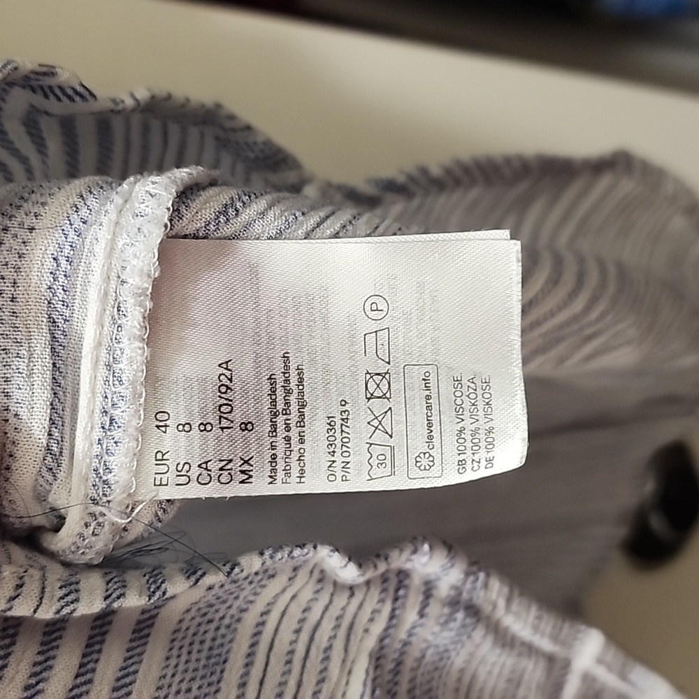 H&M Viscose top - Picture 10 of 10